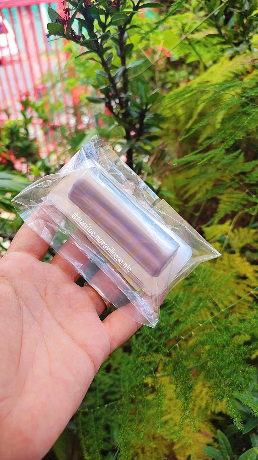 PLASTIC MONEY HOLDER / PORTABILLETES